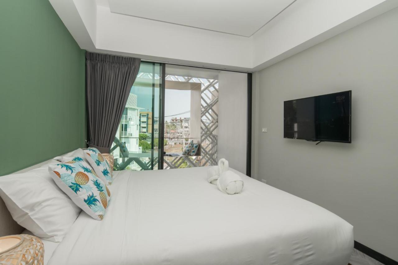 Yanud Residence Phuket Exterior foto